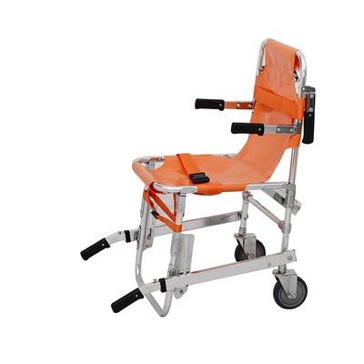 Cadeira de rodas manual com porta-malas para o paciente