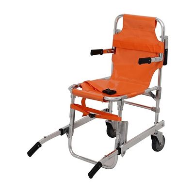 Cadeira de rodas manual com porta-malas para o paciente